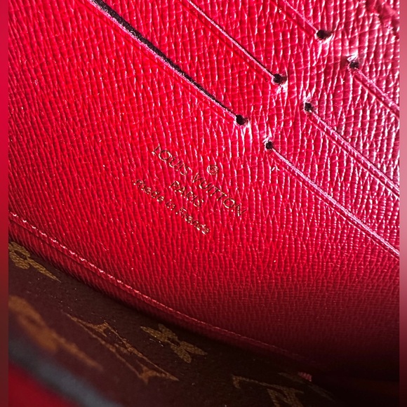 Louis Vuitton Brown and Red Wallet - Picture 10 of 10